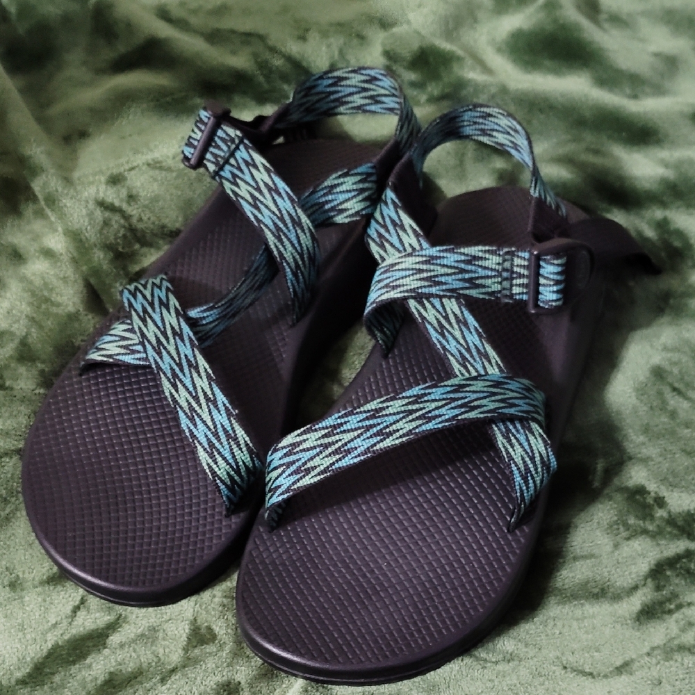 Stylish Women's Sandals in Black and Blue